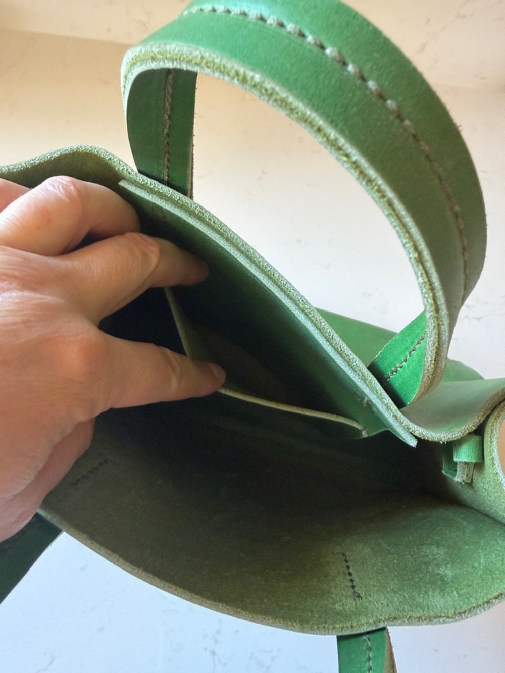 Parker Clay Green Leather Tote Bag - Picture 5 of 9